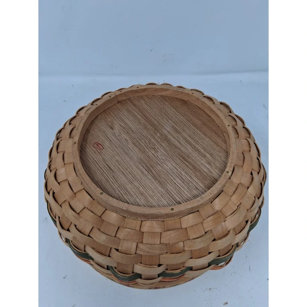 Longaberger Style handwoven wooden